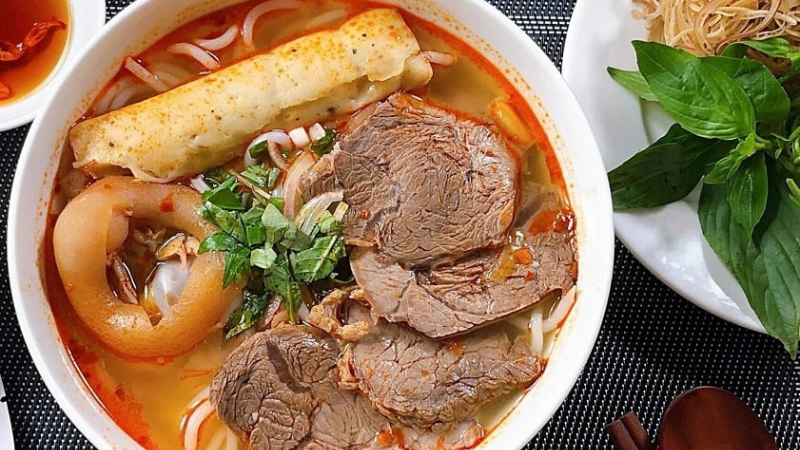 cách nấu bún bò tại nhà